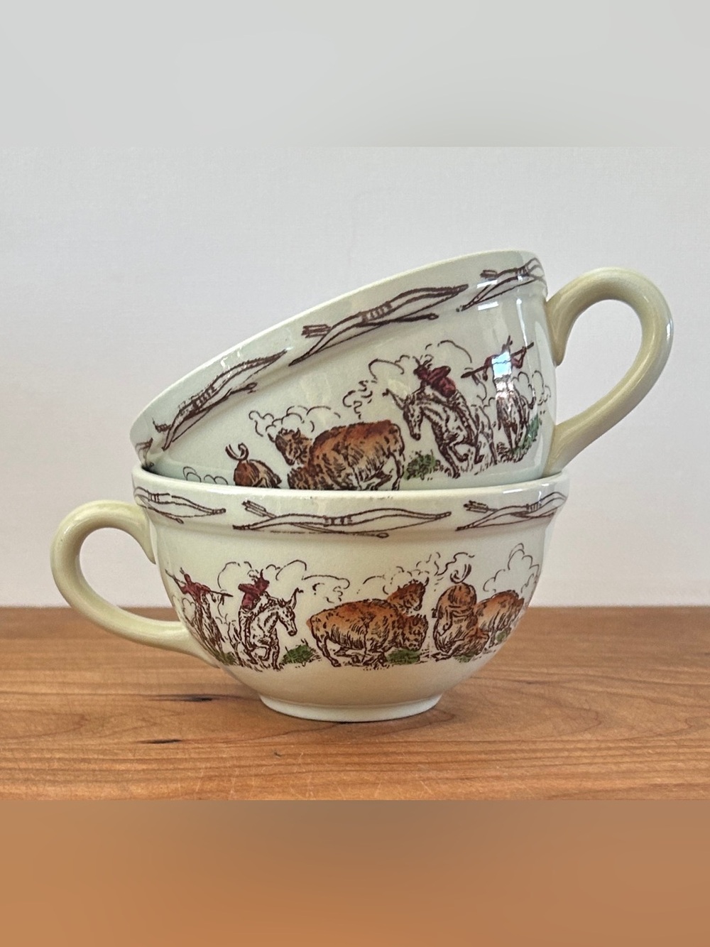 VTG 50s Vernon Kilns Winchester Frontier Days Indian Buffalo Tea Cups SET OF 2